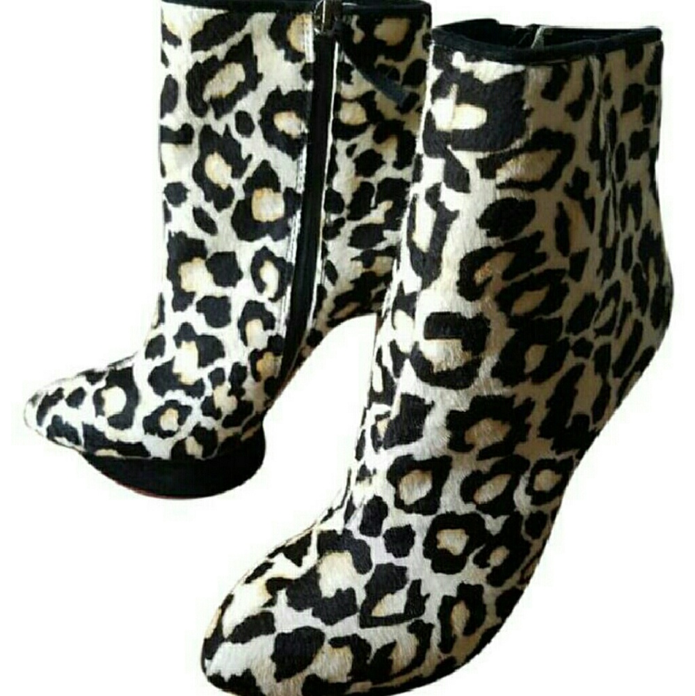 GWEN STEFANI L.A.M.B. NOSS PONY HAIR BOOTIES